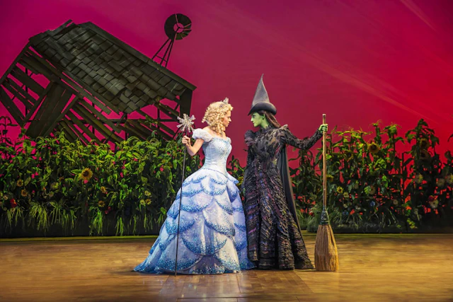 Apollo Victoria Theatre ticket visit photo