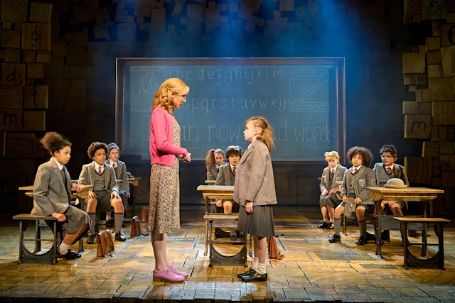 Cambridge Theatre ticket visit photo