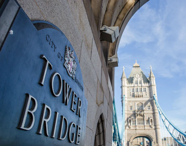 Tower Bridge ticket visit photo